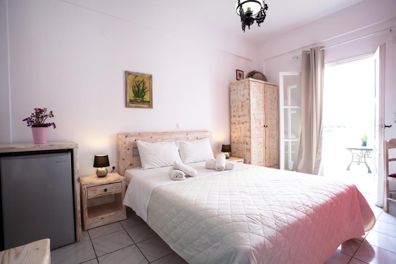 Stella Rooms Vlychada ภายนอก รูปภาพ